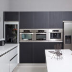 Modern L-Shape Kitchen with island in Caesarstone 2141 Snow|1584