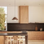 Caesarstone ICON 5810 Black Tempal kitchen