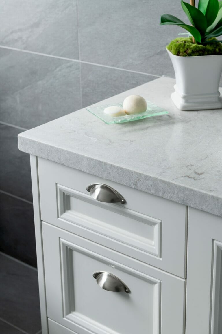 Bianco_Drift_Kitchens_By_Kathie_Classical_Bardon_Oasis_002