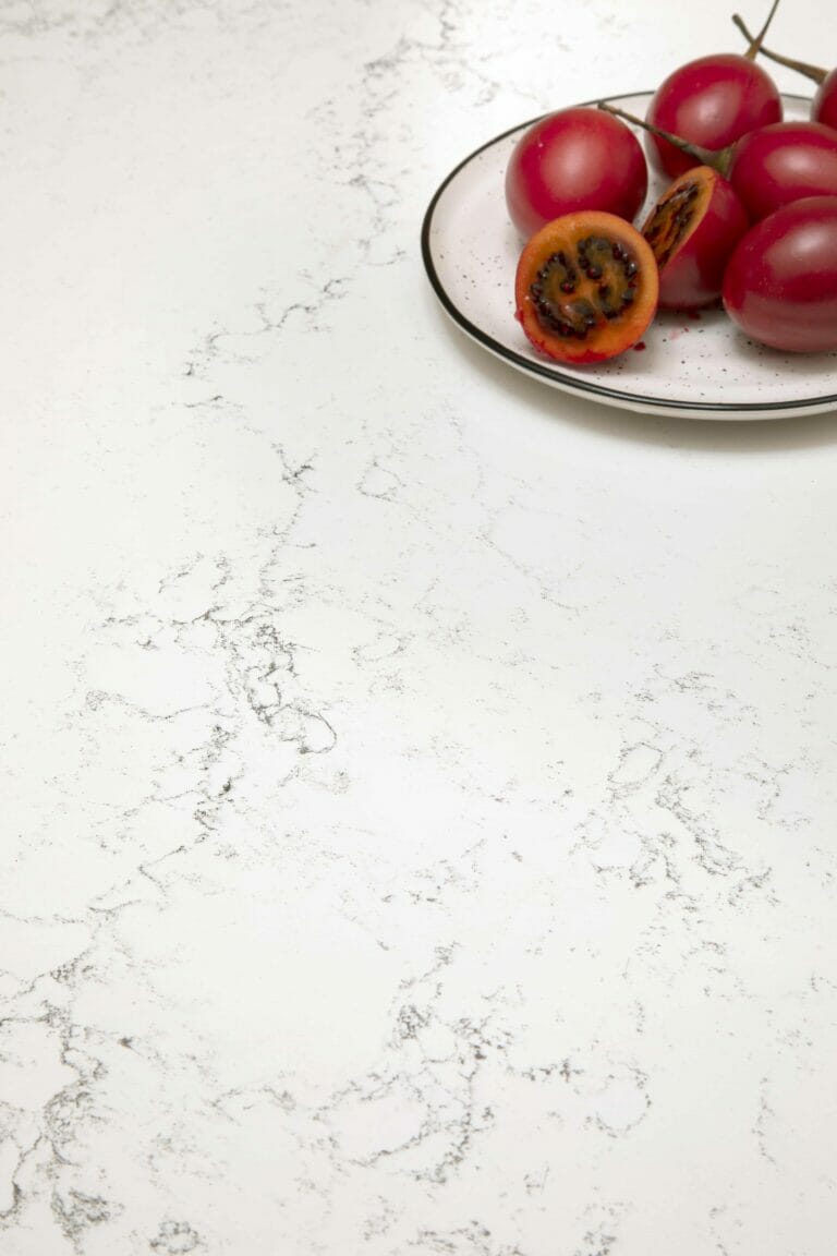 Empira_White_Kitchen_by_Kinsman_Kitchens
