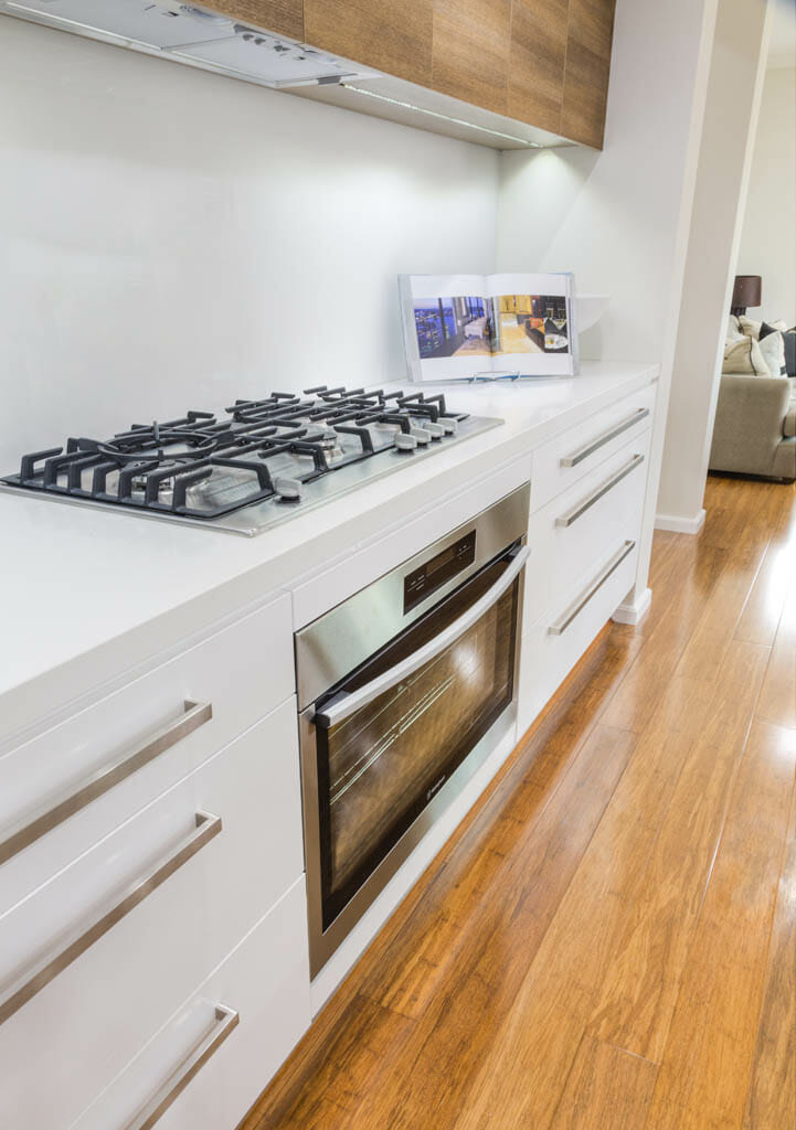 Ichijo_Homes_Kitchen_Pure_White_3_.jpg