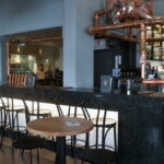 5100 Vanilla Noir - Stag Hotel - Calacatta Nuvo