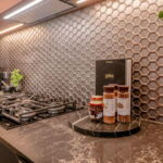 5100 Vanilla Noir - New American Home - Zac Homes