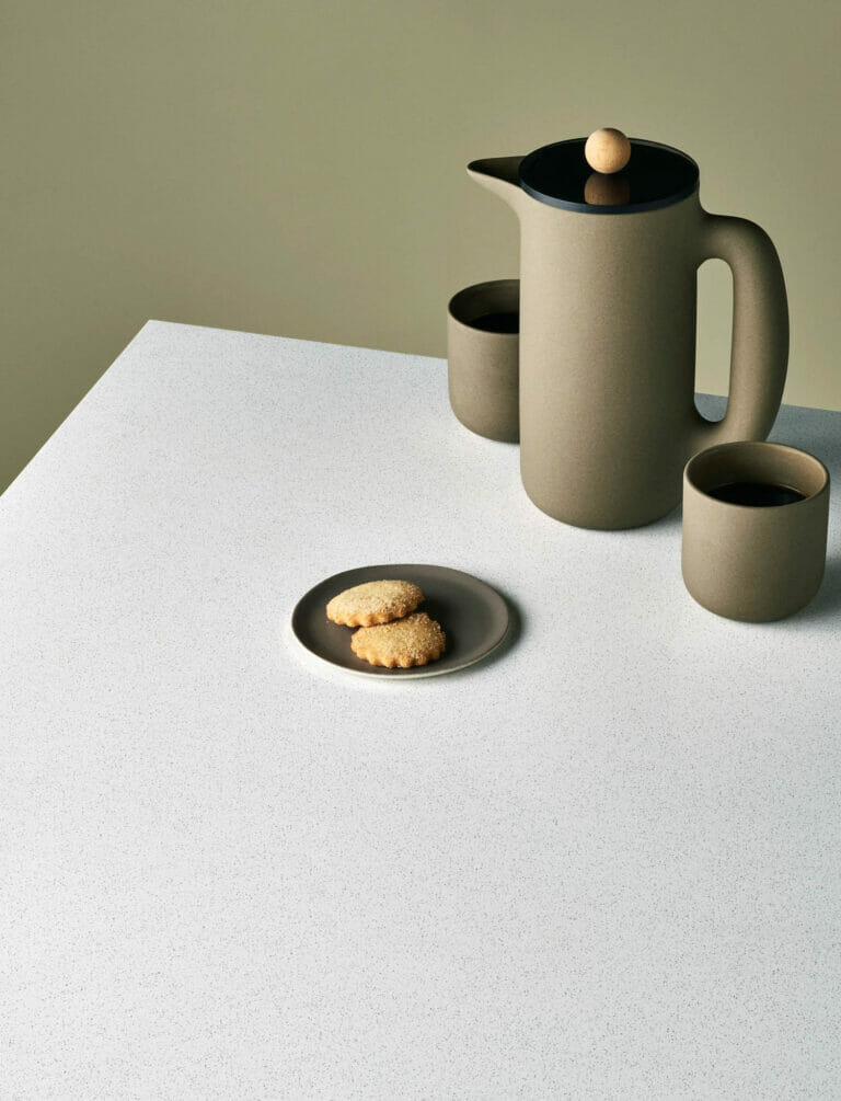Caesarstone 6011 Intense White Landscape