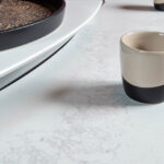 Modern galley kitchen in Caesarstone 5131 Calacatta Nuvo | 2129