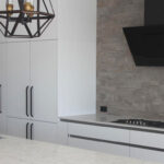 Modern L-Shape kitchen with Island in Caesarstone 5143 White Attica | 3018