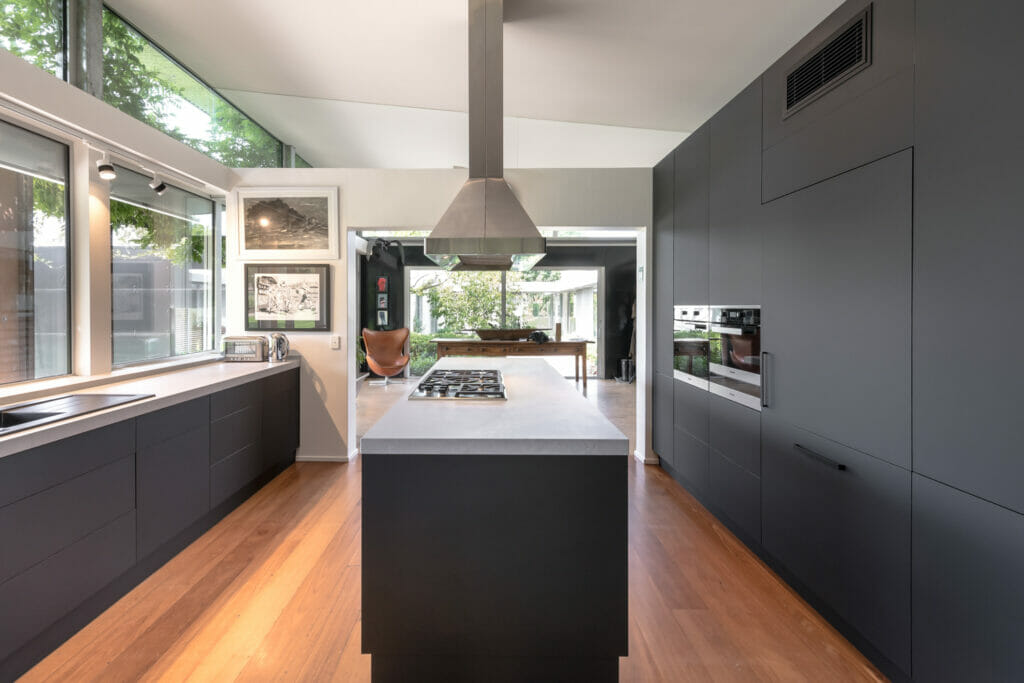 Airy Concrete Alby Turner