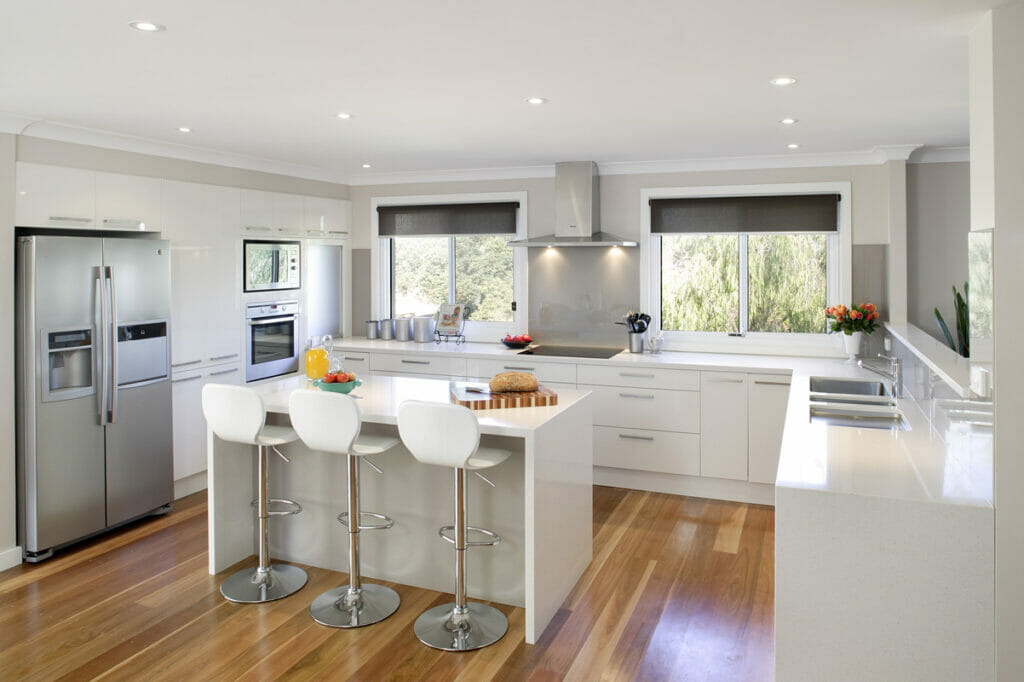 white u shaped kitchen layout