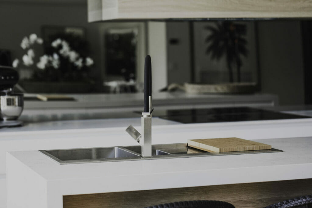 House rules renovation with Caesarstone kitchen benchtop 