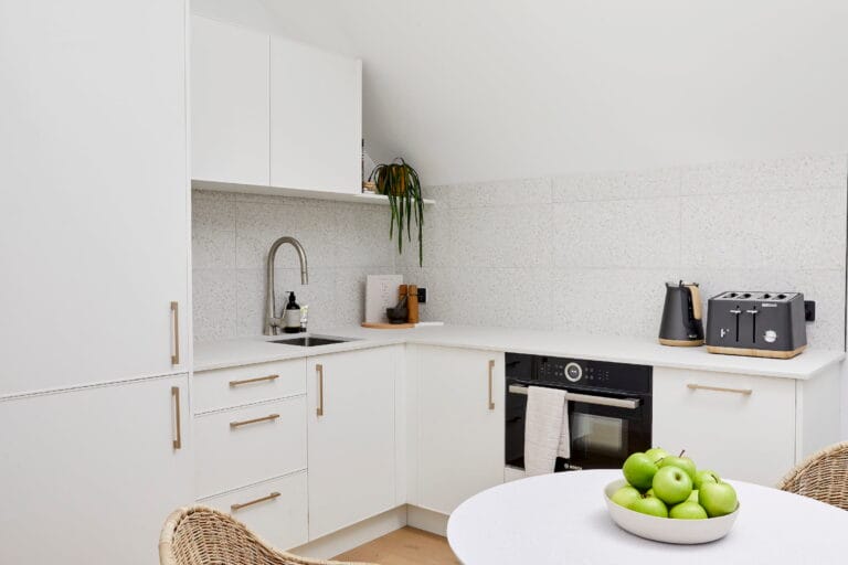 5 Kitchenette Ideas For Small Spaces | Caesarstone Australia