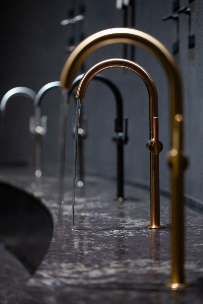 Grohe Tapware and Caesarstone<sup>®</sup> Vanilla Noir stone in Milan Design Week