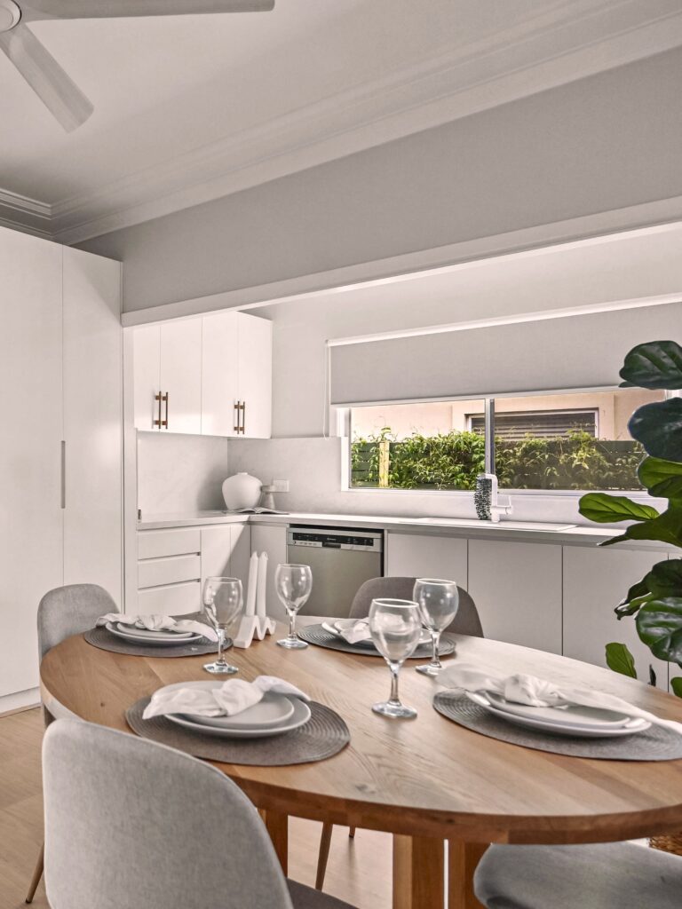 Smithfield NSW kitchen renovation with Caesarstone<sup>®</sup> ICON™ Glacier Flow surfaces